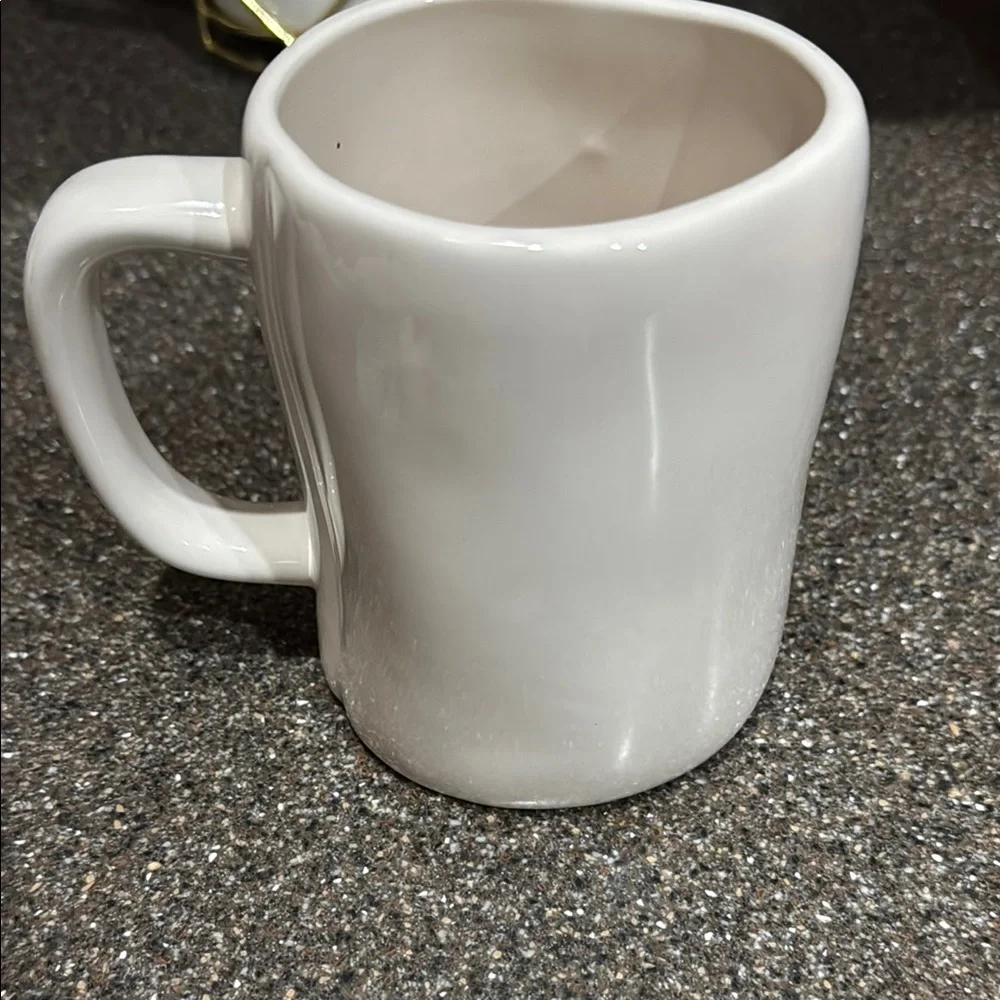 Super Mom White Mug - Picture 3 of 4